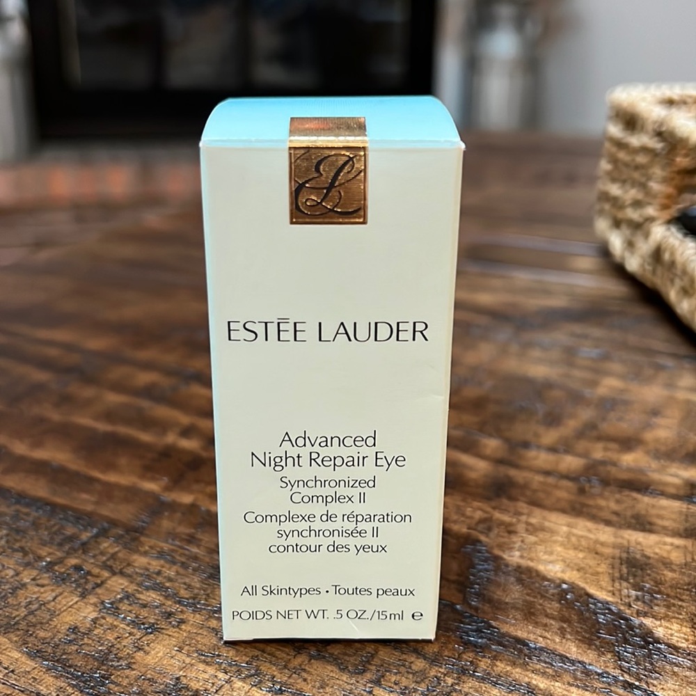 New, unused Estée Lauder Advanced Night Repair